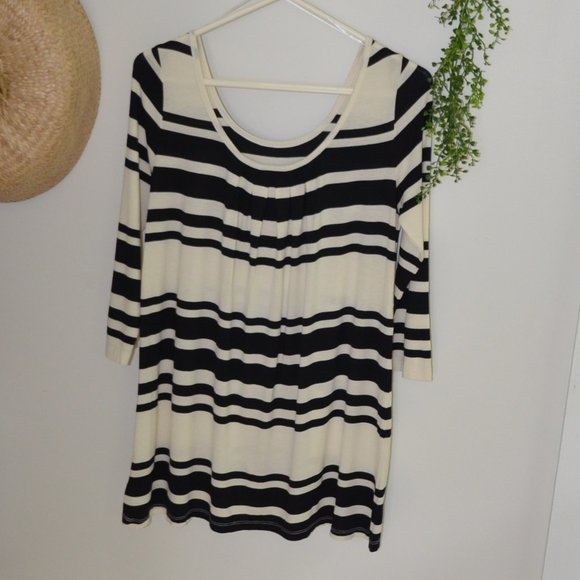 Mercer & Madison Striped Tunic Top High Low Pleated Back Womens Size M New - Picture 6 of 8